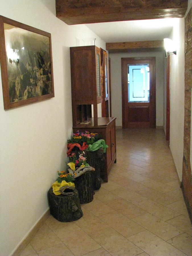 Albergo Ristorante Leso บอสโก เคียซานูโอวา ภายนอก รูปภาพ